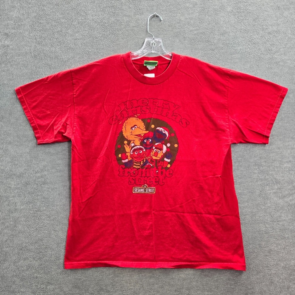 VINTAGE Sesame Street Men Shirt XL Red Merry Christmas From The Street‎ Y2K Tee